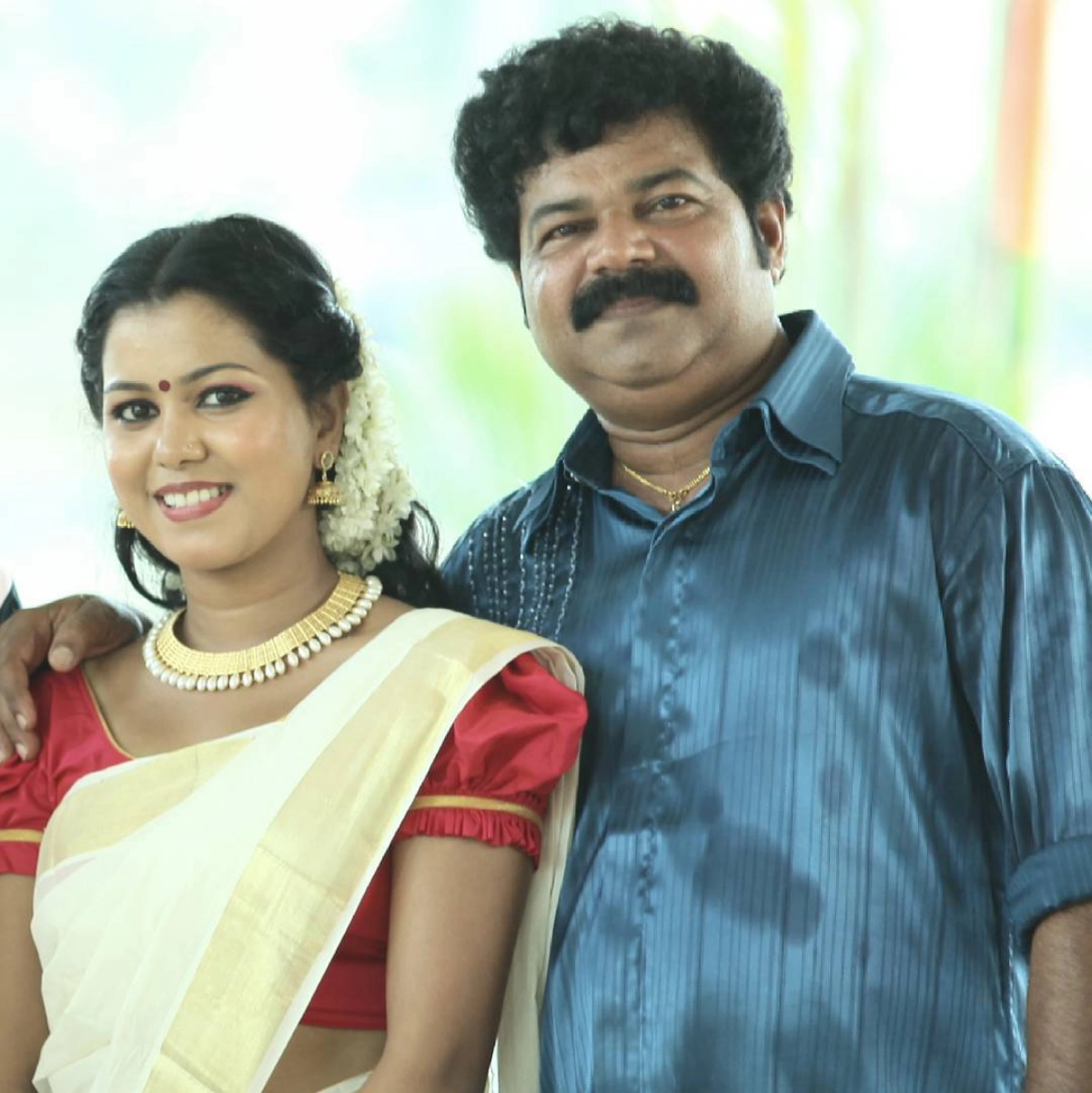 Sruthy Suresh with her father Suresh Thiruvalla