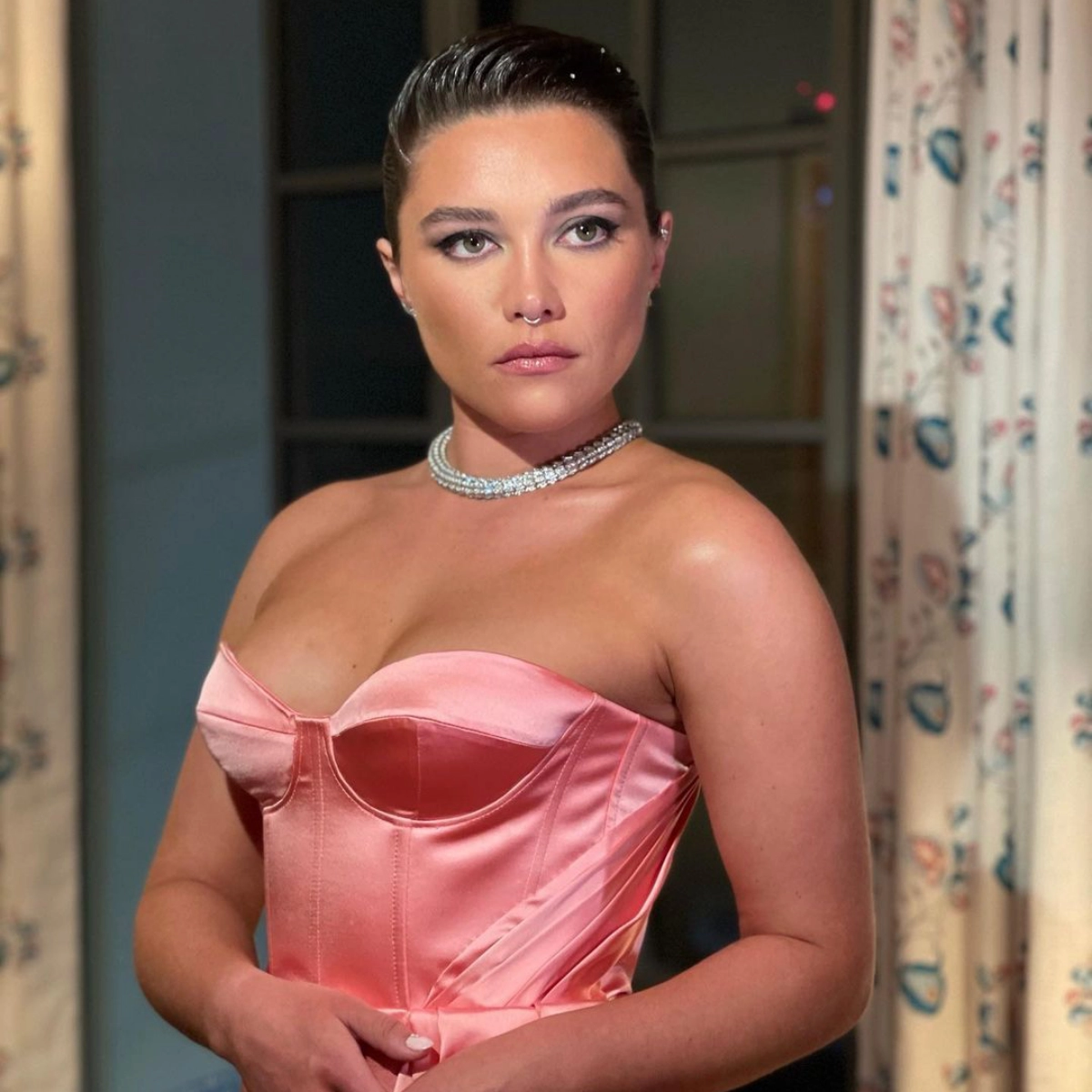 Florence Pugh Biography, Wiki, Family, Age, Height, Net Worth